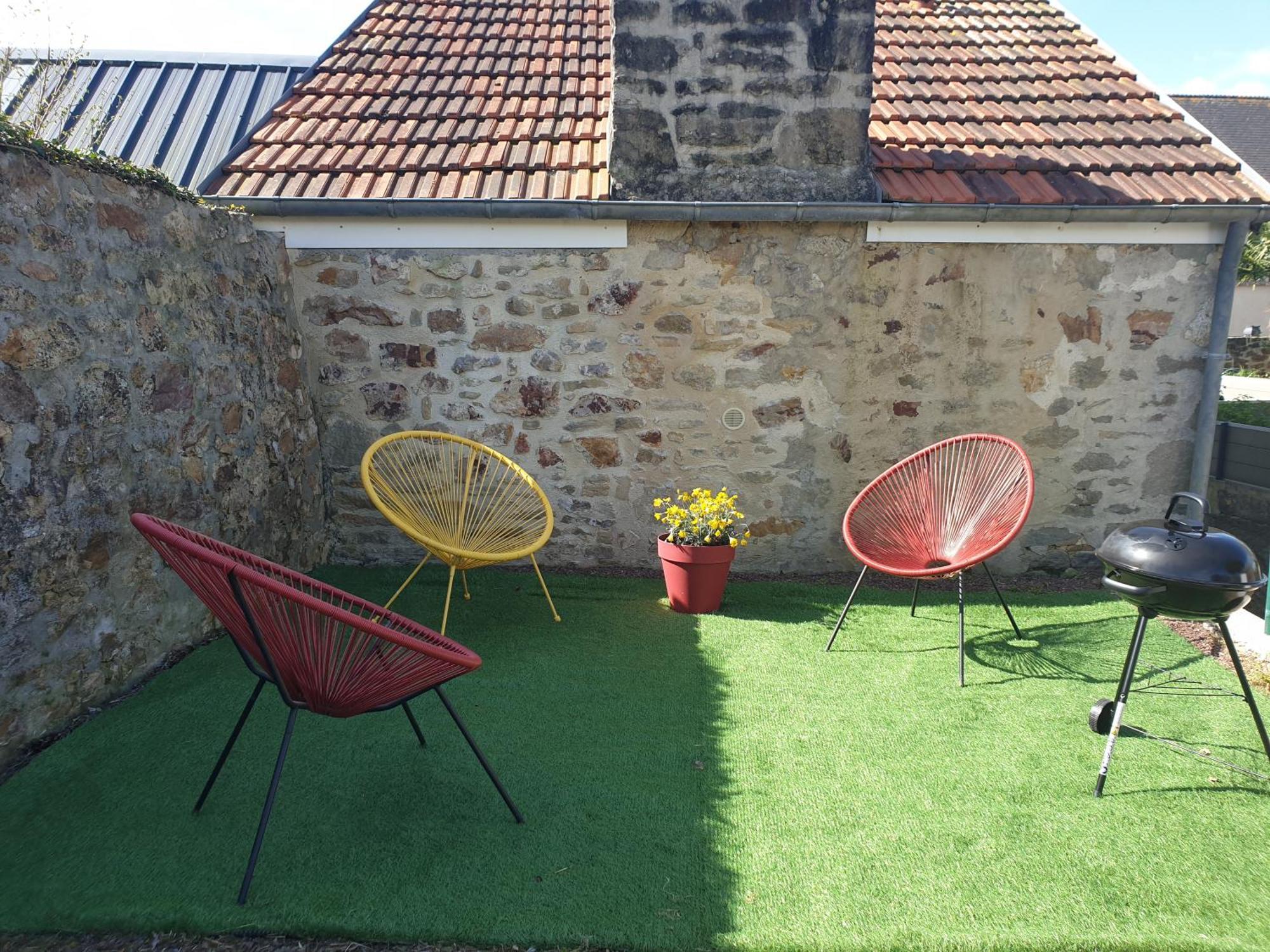 Gite Proche De Sainte Mere Eglise Montebourg ภายนอก รูปภาพ